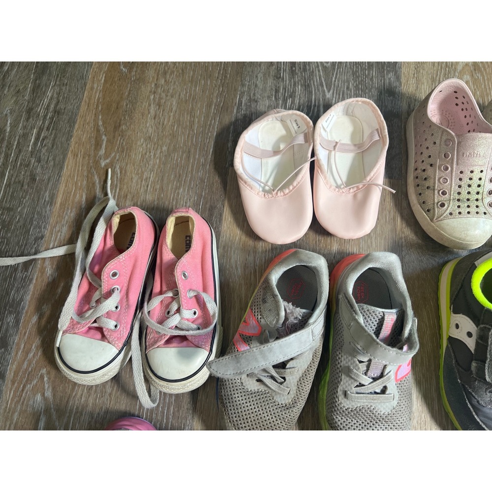 New Balance Saucony Converse Toddler Girl 7-9 Mixed Color Shoe Lot 11 Pairs - Picture 5 of 6